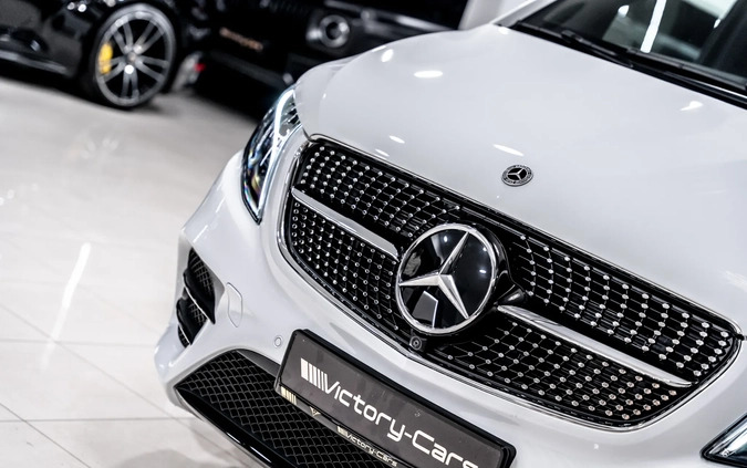 Mercedes-Benz Klasa V cena 499000 przebieg: 10, rok produkcji 2023 z Nowe Miasto nad Pilicą małe 781